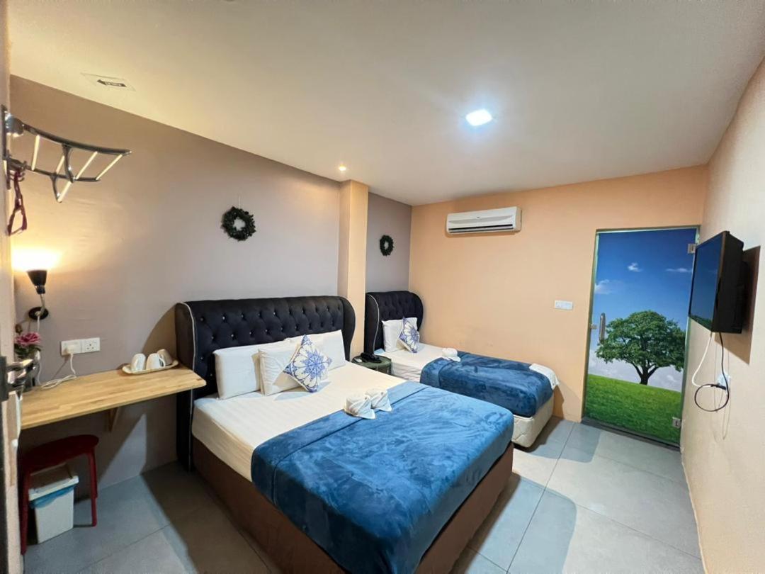 The Tree Boutique 3*